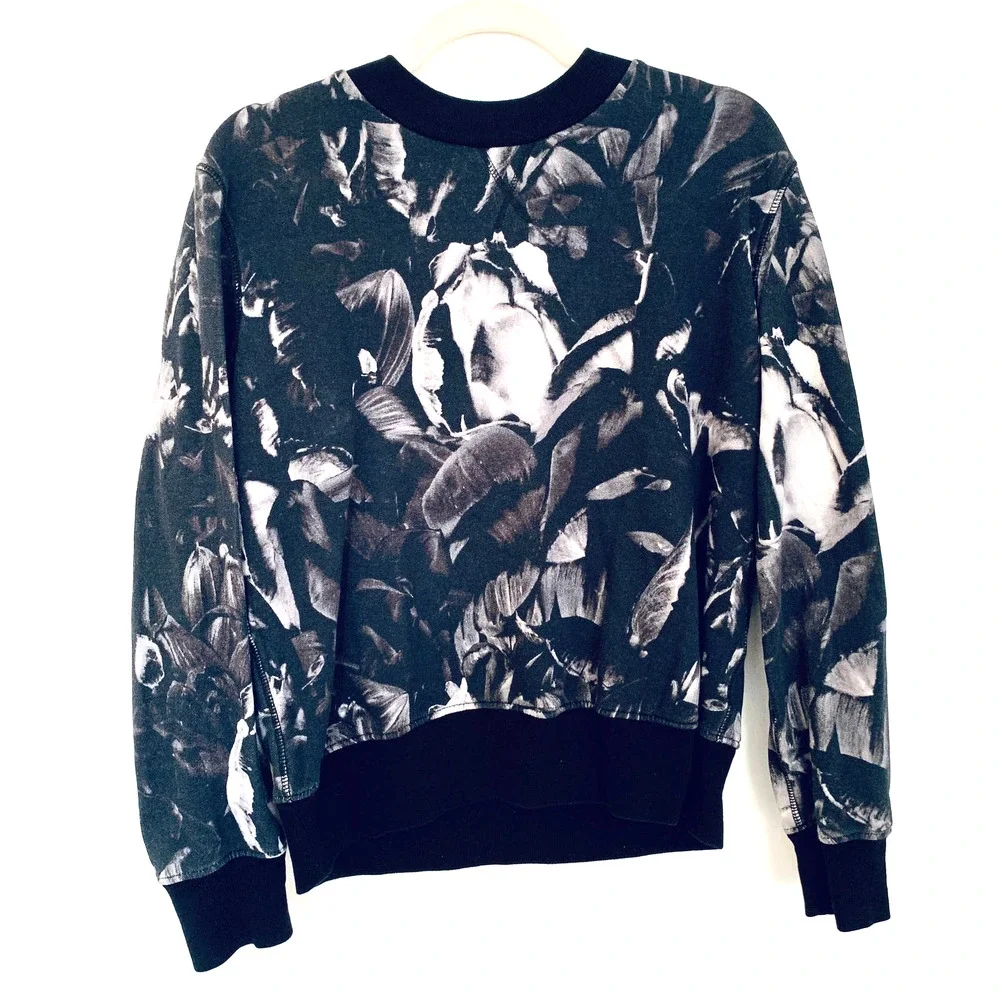 AMI Allover Print Floral Crewneck Sweatshirt - Picture 1 of 9
